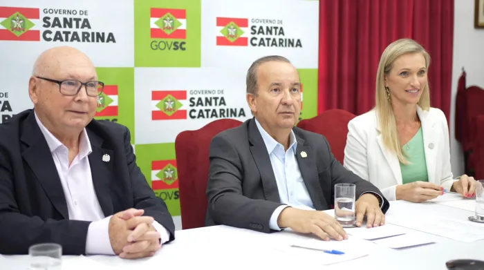 Educação de SC realiza reunião com gestores escolares da rede estadual de ensino