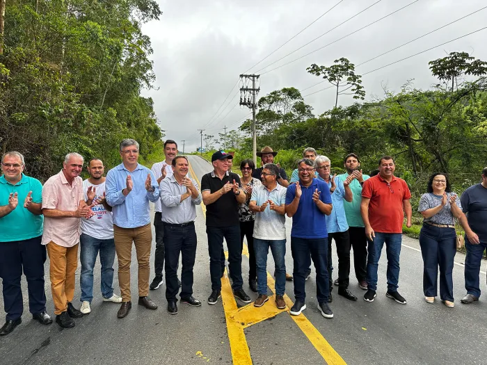 Governador inaugura revitalização de rodovias estaduais em Santa Teresa e Santa Maria de Jetibá