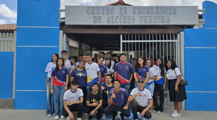 Comunidade escolar do Alcides retorna para o prédio moderno e ampliado / Foto: Silvio Oliveira