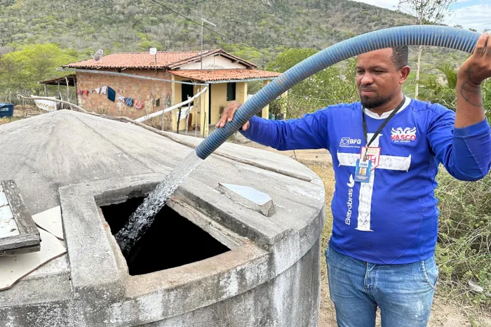 Operação Carros-Pipa: Mais de 2.000 abastecimentos realizados na zona rural este ano