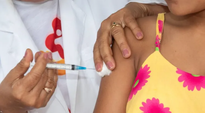 Saúde chama atenção para a importância das vacinas de rotina na prevenção e controle de doenças