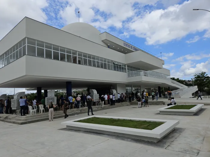 Governo do Estado inaugura Centro de Ciência e Tecnologia em Colatina e revitalização da ES-080