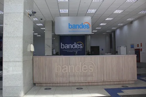 Bandes alcança maior volume de crédito em mais de uma década e impulsiona empresas capixabas