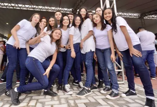 Seduc promove concurso para escolher fardamento para a rede estadual de ensino