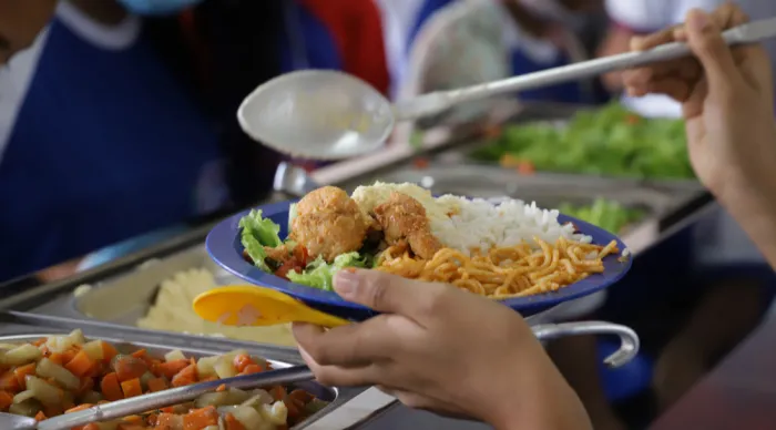 Mais de 65% dos alimentos adquiridos para a merenda escolar são provenientes da agricultura familiar