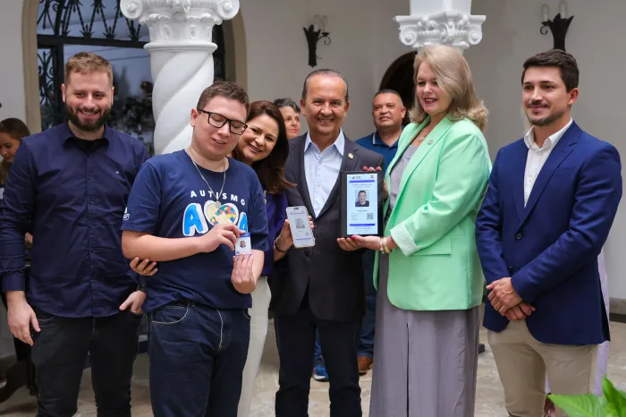 Retrospectiva 2024: carteira digital para autistas e pessoas com deficiência é destaque do ano na Educação Especial