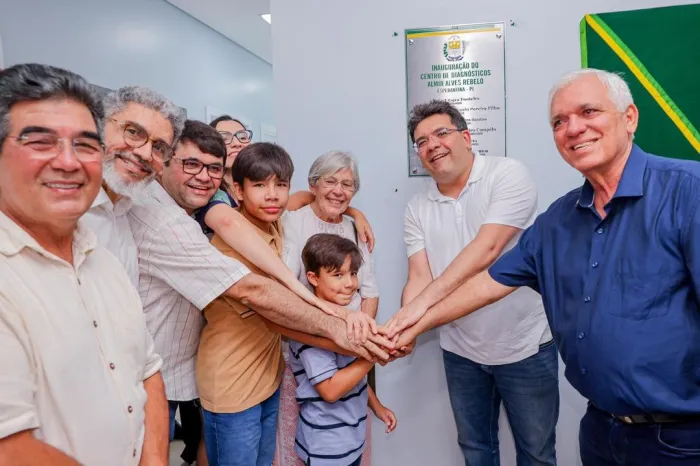 Rafael Fonteles inaugura Central de Diagnósticos e entrega equipamento de tomografia para hospital em Esperantina