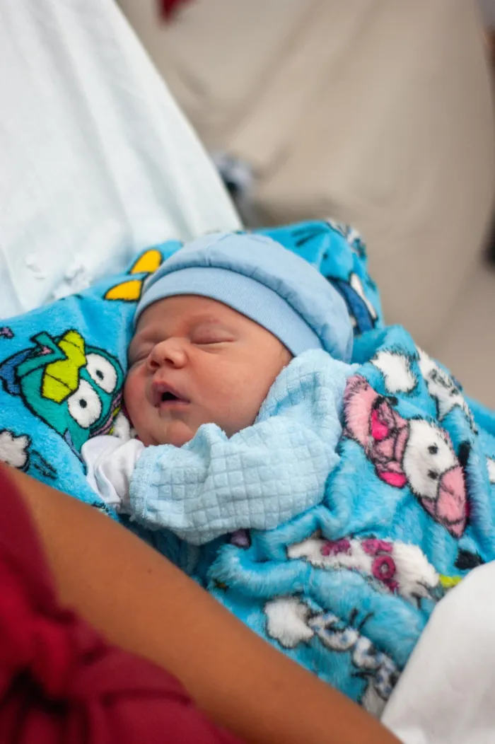 Caruaru celebra o primeiro nascimento de 2025 na Maternidade Municipal Santa Dulce dos Pobres