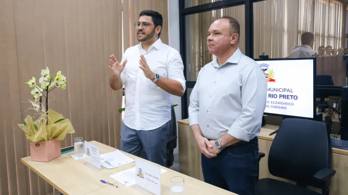 Mário Welber toma posse como secretário de Desenvolvimento Econômico