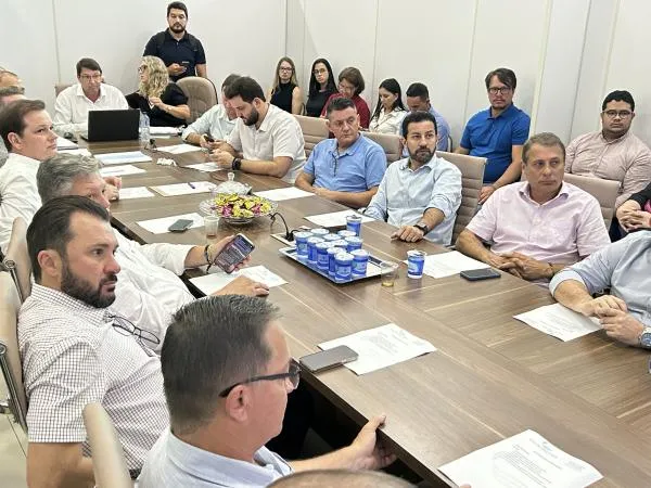 Gestores sorrisenses acompanham eleição dos consórcios intermunicipais