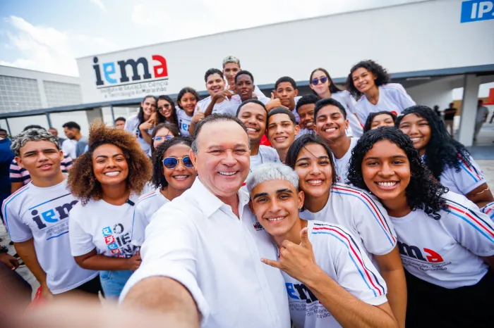 Governo do Estado entrega e vistoria obras nas áreas de educação, cidadania e infraestrutura em Pinheiro