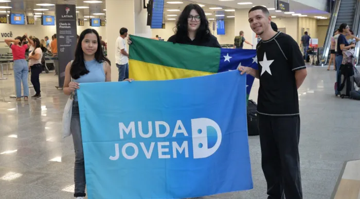 Estudante da rede pública estadual de ensino embarca para intercâmbio nos Estados Unidos // Fotos: Maria Odília