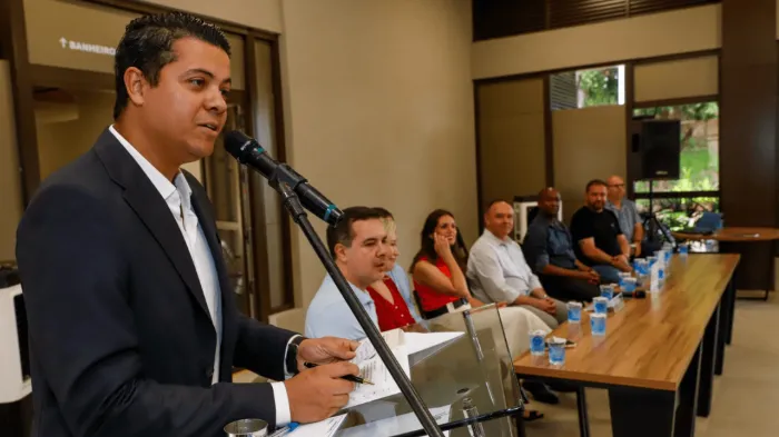 Gustavo Silva assume como diretor-presidente da Emurb