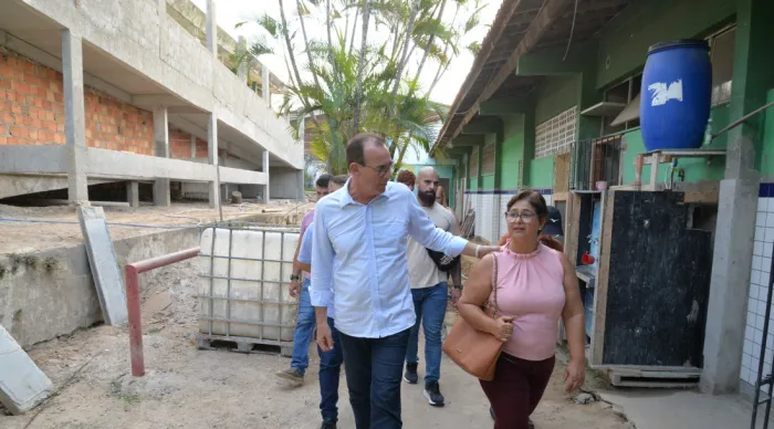 Obras de modernização e ampliação em escolas estaduais estão em ritmo acelerado em Aracaju
