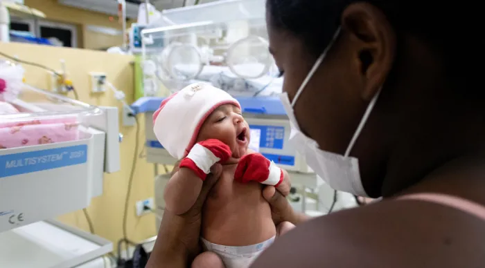 Visita ampliada na maternidade Nossa Senhora de Lourdes contribui para cuidado humanizado // Fotos: Ascom/ SES