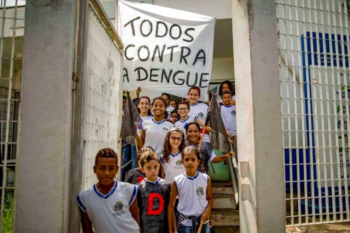 Epidemia de dengue faz secretaria de Saúde realizar mutirão