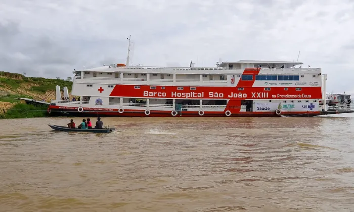 SES-AM leva serviços de saúde à área rural de Manaquiri, com o Barco Hospital São João XXIII