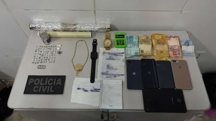 Polícia Civil captura em flagrante integrante de grupo criminoso e apreende drogas em Camocim