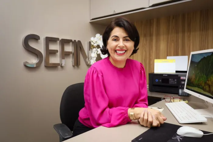 Gestão: Meires Rolin lidera Secretaria de Finanças com atenção especial na organização e eficiência