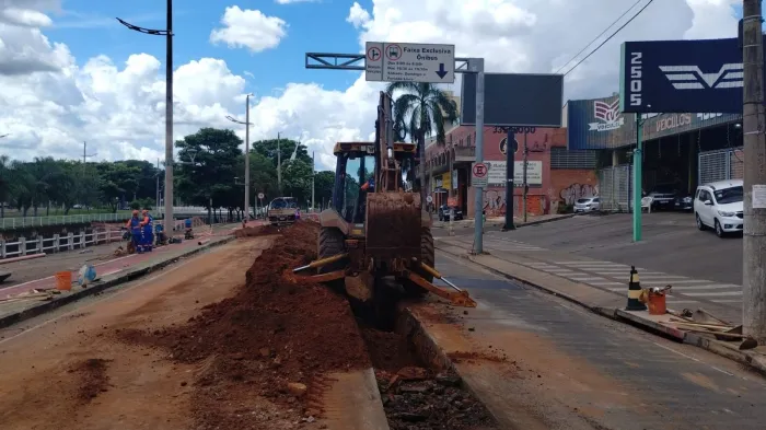 Obras do Semae interditam trecho da avenida Philadelpho