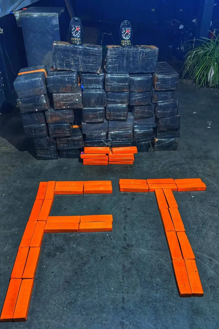 Polícia Militar em Três Lagoas apreende mais de 650 quilos de droga em depósito do tráfico