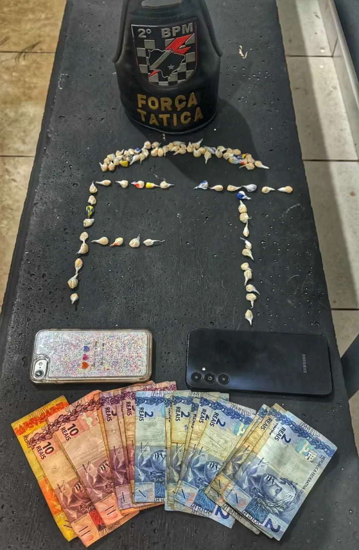 Polícia Militar em Três Lagoas apreende drogas e autora de tráfico de drogas