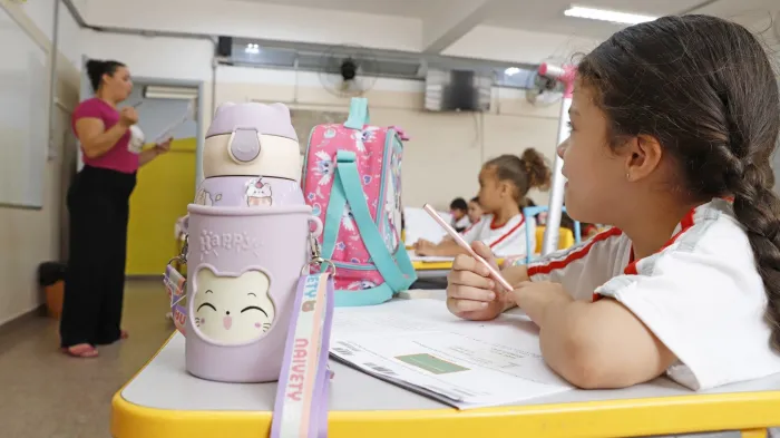 Educação recebe matrículas nas escolas municipais para o ano de 2025