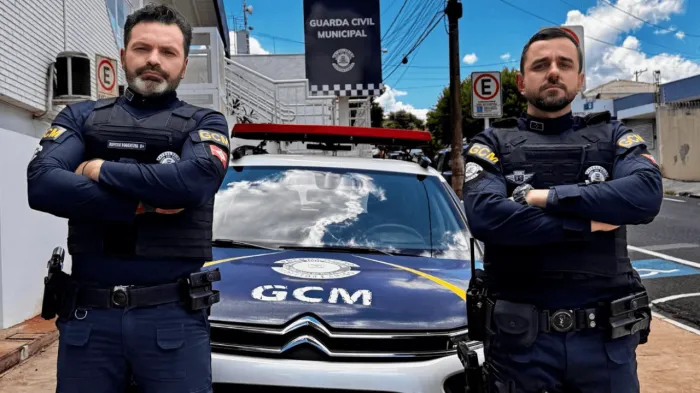 Prefeito nomeia novo comando da GCM