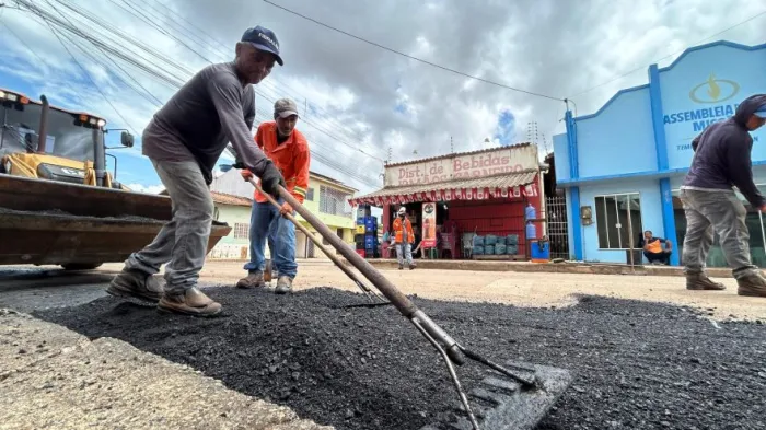 Sevop: Operação Tapa-Buraco recupera ruas em Marabá