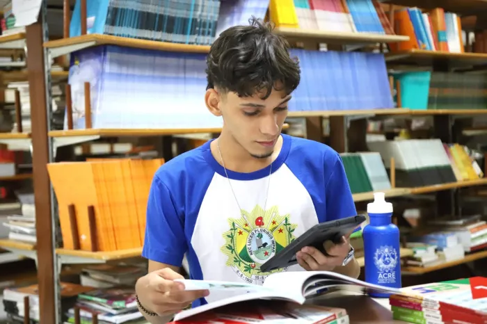 Estudantes da rede estadual representarão o Acre no Parlamento Juvenil do Mercosul 2025