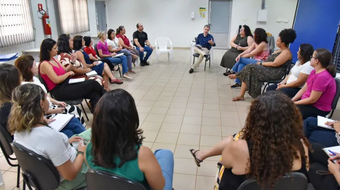 Reunião no CREAS aborda desafios e melhorias