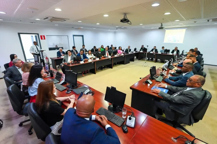Acordo mediado pelo MPBA busca solução emergencial para o transporte público de Camaçari
