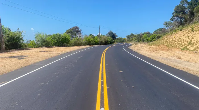 População comemora a entrega das obras de implantação e pavimentação asfáltica das rodovias SE-100 e SE-204