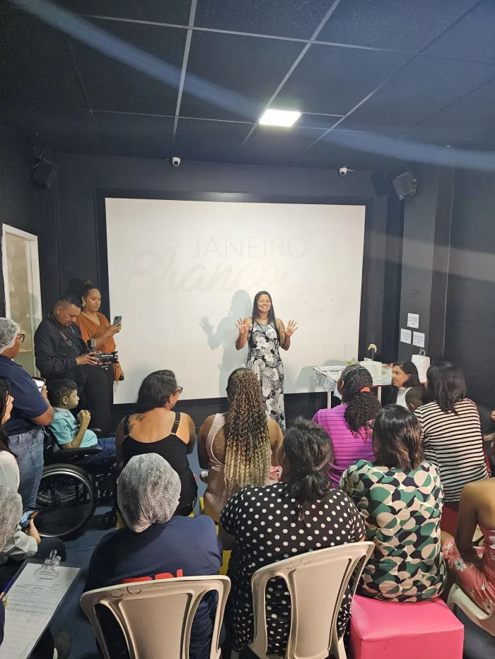 Palestra e atividade física encerram o mês Janeiro Branco no Shopping da Criança