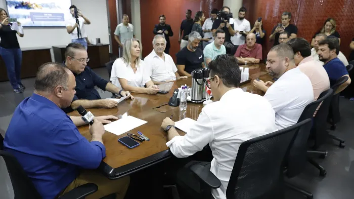 Prefeitura assina a primeira ordem de serviço de 2025