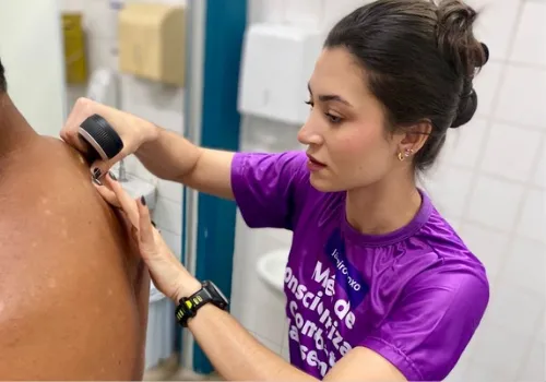Janeiro Roxo: Fundação Alfredo da Matta atende mais de 700 pessoas, em mutirão dermatológico