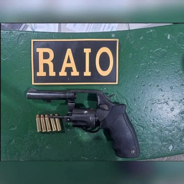 CPRAIO prende suspeito armado no Conjunto Palmeiras