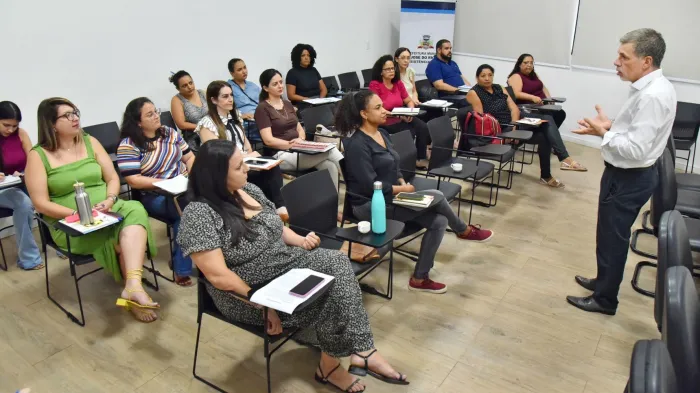 Encontro com coordenadores dos CRAS define planejamento para 2025