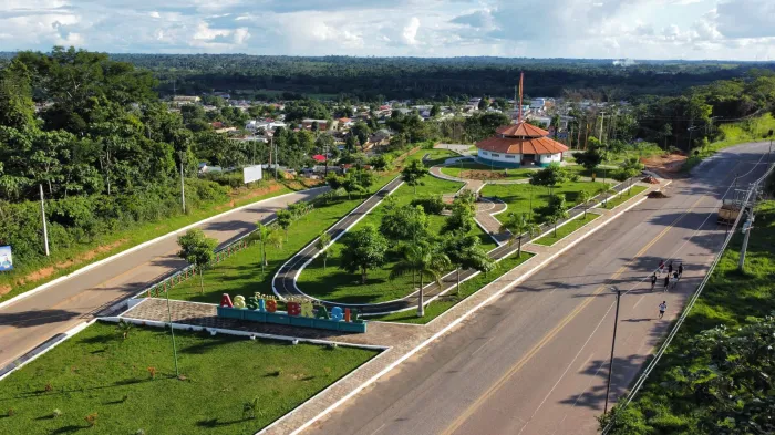 Festividades na tríplice fronteira e Festival Internacional da Castanha são apostas para atrair turistas no Alto Acre