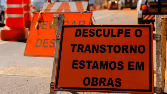 Trecho da Philadelpho segue interditado, mas Jordão Reis está livre