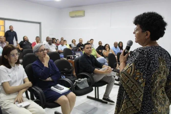 SAF realiza oficina de comunicação com servidores que fazem atendimento ao público