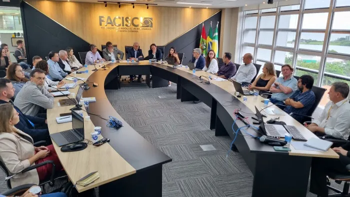 Governo do Estado avança na implementação do Programa Energia Boa