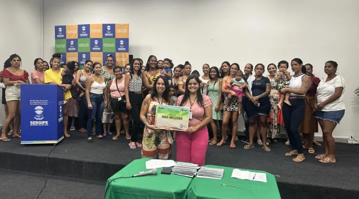 Seasic entrega cartões CMais Ser Criança e reforça compromisso com segurança alimentar e primeira infância