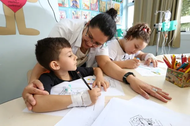 Educação inicia formações com gestores escolares para aplicar novidades na rede estadual de ensino