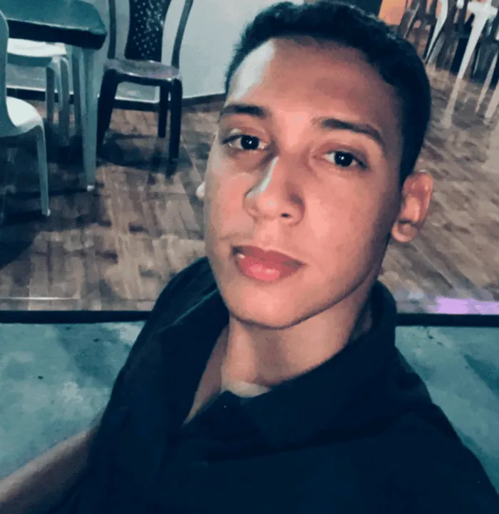 Estudante de Tanque do Piauí comemora aprovação em Medicina na Universidade Federal do Mato Grosso