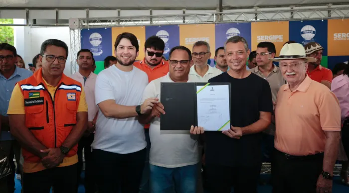 “Estamos fazendo uma verdadeira revolução no nosso sertão”, diz governador de Sergipe ao anunciar investimentos para região