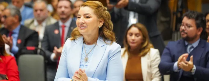 Iracema Vale reitera compromisso com independência do Parlamento durante posse como presidente da Alema