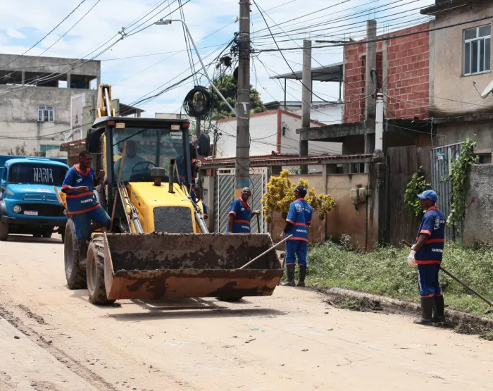 Nova Iguaçu continua ações de recuperação nos bairros afetados pelas chuvas