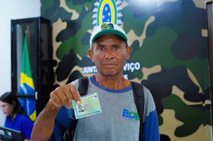 Atendimento para emissão da Carteira de Identidade Nacional pode ser solicitado pela internet