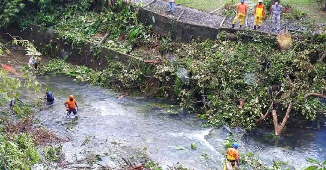 Prefeito Reinaldinho cobra repasse da União para conclusão das obras de contenção na Estrada Beira Rio
